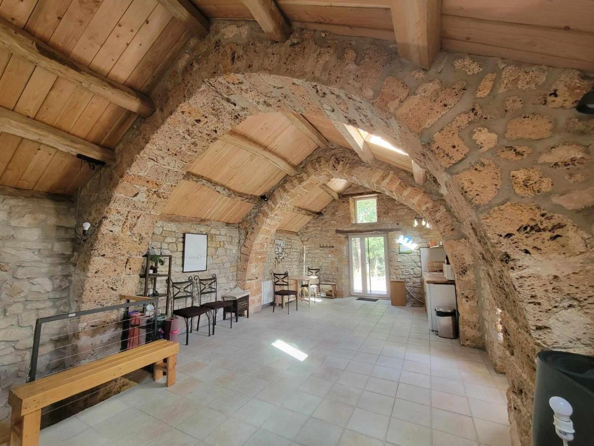 Maison Des Biches Saint-Jean-et-Saint-Paul Εξωτερικό φωτογραφία