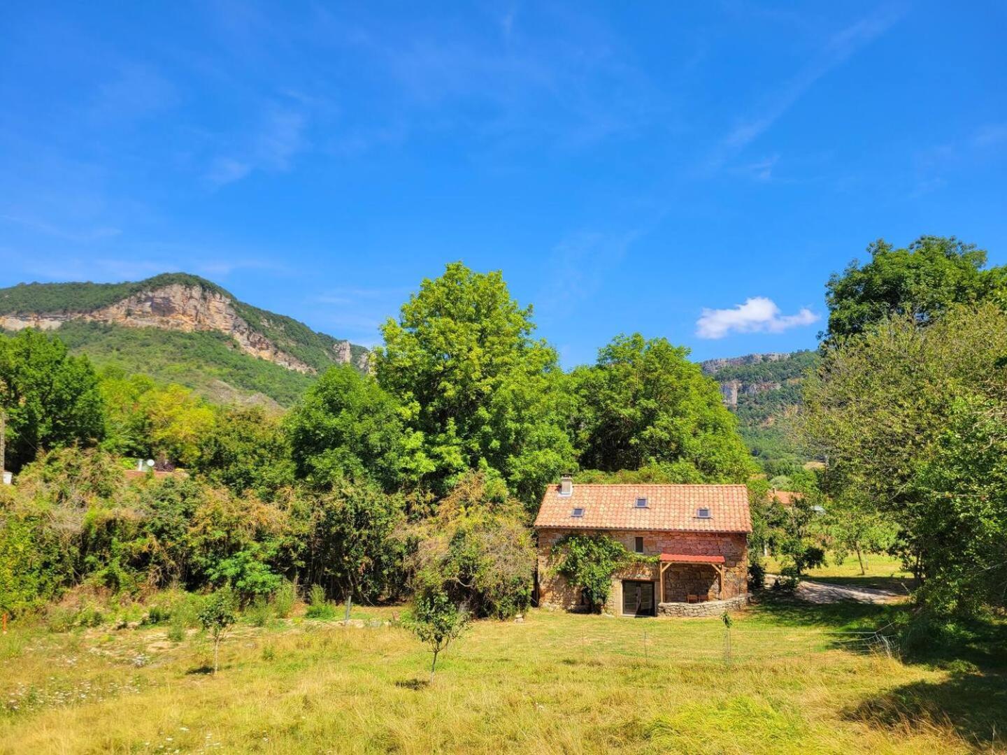 Maison Des Biches Saint-Jean-et-Saint-Paul Εξωτερικό φωτογραφία